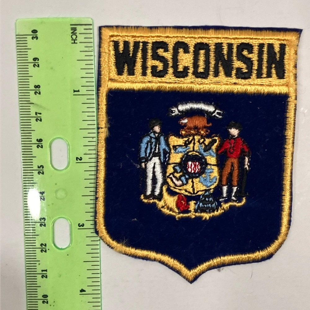 Wisconsin Embroidered Patch - Picture 2 of 5